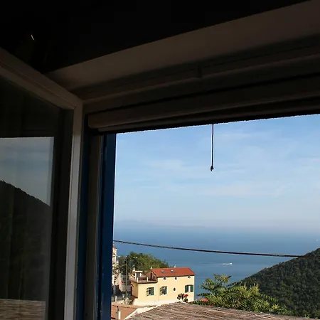 House With 2 Bedrooms In Albori Di Sul Mare, With Wonderful Sea *