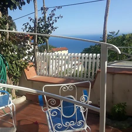 House With 2 Bedrooms In Albori Di Sul Mare, With Wonderful Sea